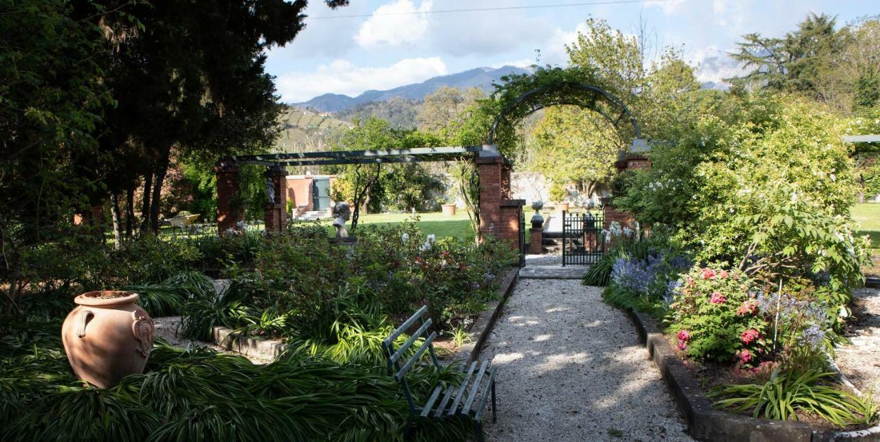 Belverde Boutique Bed & Breakfast Carrara